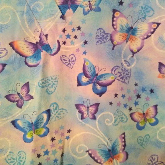Light Blue Butterflies & Hearts Scrub Top 🦋💜 - Picture 2 of 4